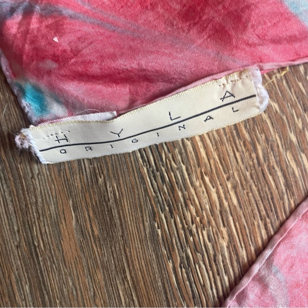 *Free in Bundle* Vintage 100% silk soft scarf shawl wrap Made in Japan HYLA - Picture 4 of 9